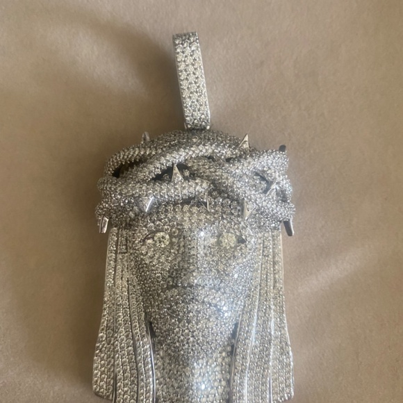 Jewelry - Picture 6 of 11